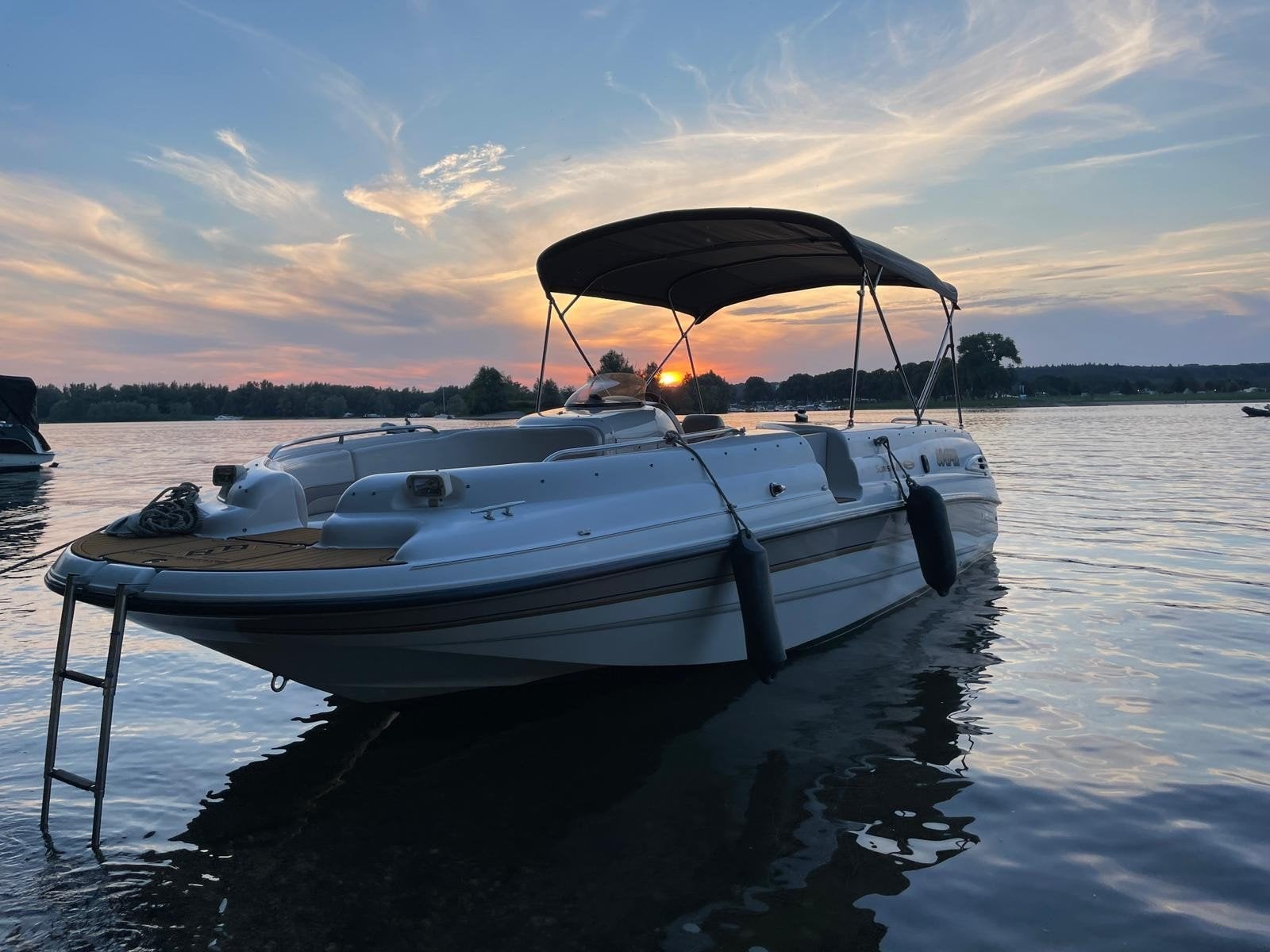 Chaparral Sunesta 232 5.7L V8 EFi nieuwstaat!!!, Ophalen, Overige merken, Binnenboordmotor, Zo goed als nieuw