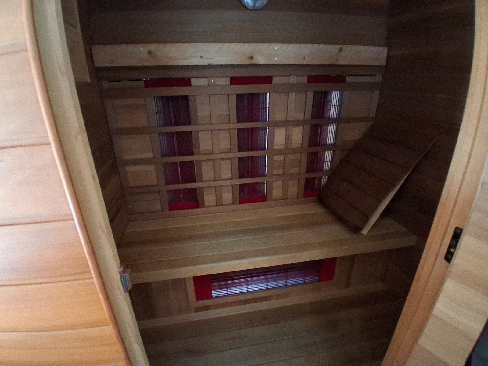 Sauna 
Warmte tot +-60graden.
G, Ophalen, Gebruikt, Complete sauna