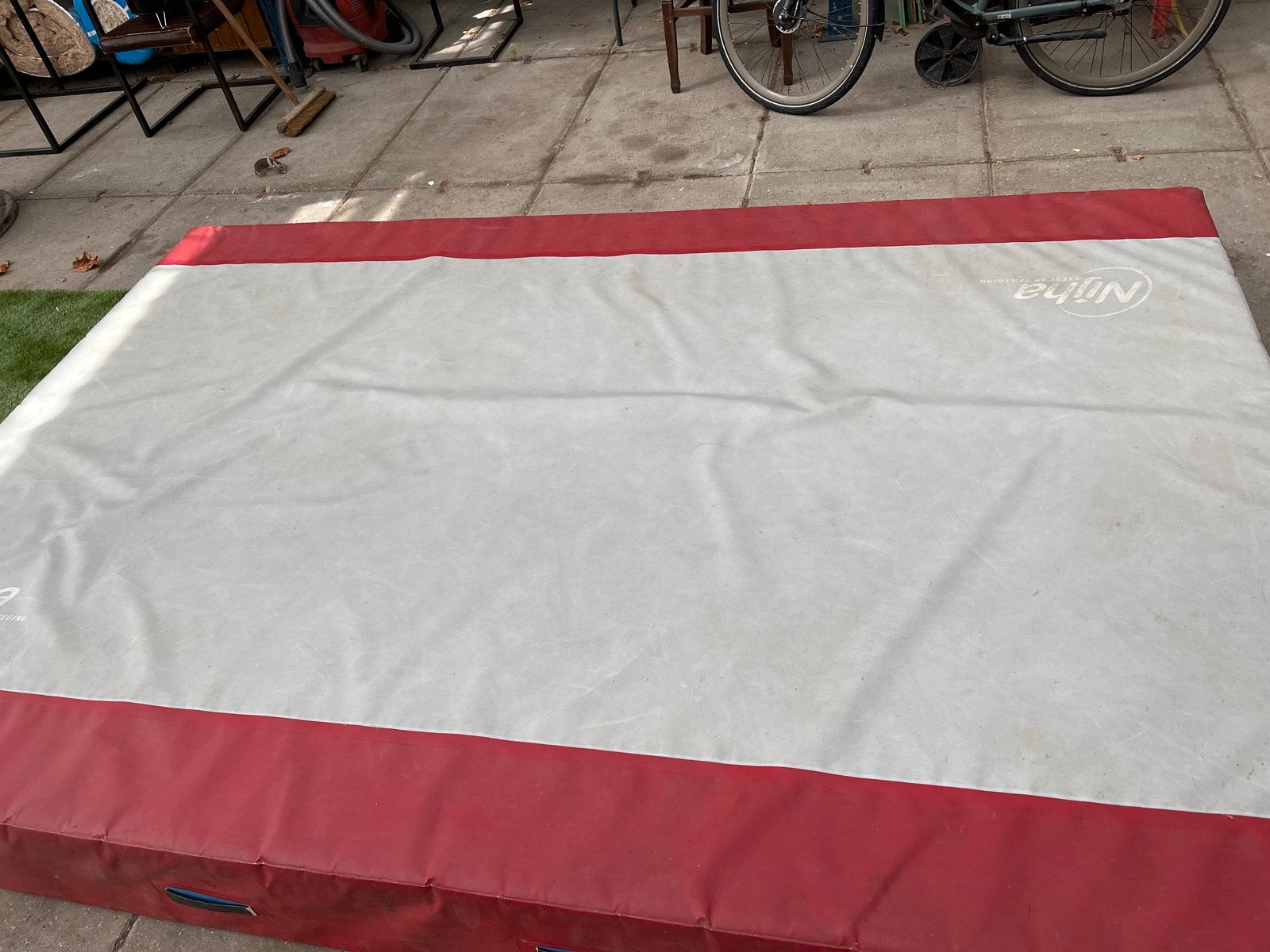 Nijha Turnmat / Valmat - Rood/Wit - Gebruikt, Ophalen, Gebruikt, Rood, Materiaal