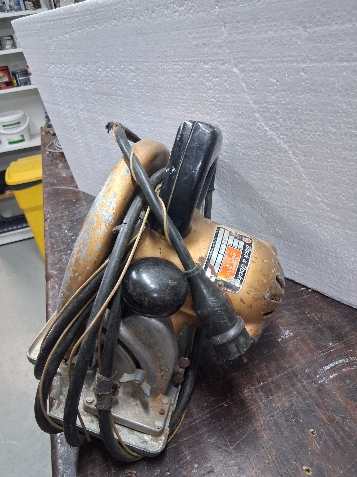 handcirkelzaag, Ophalen