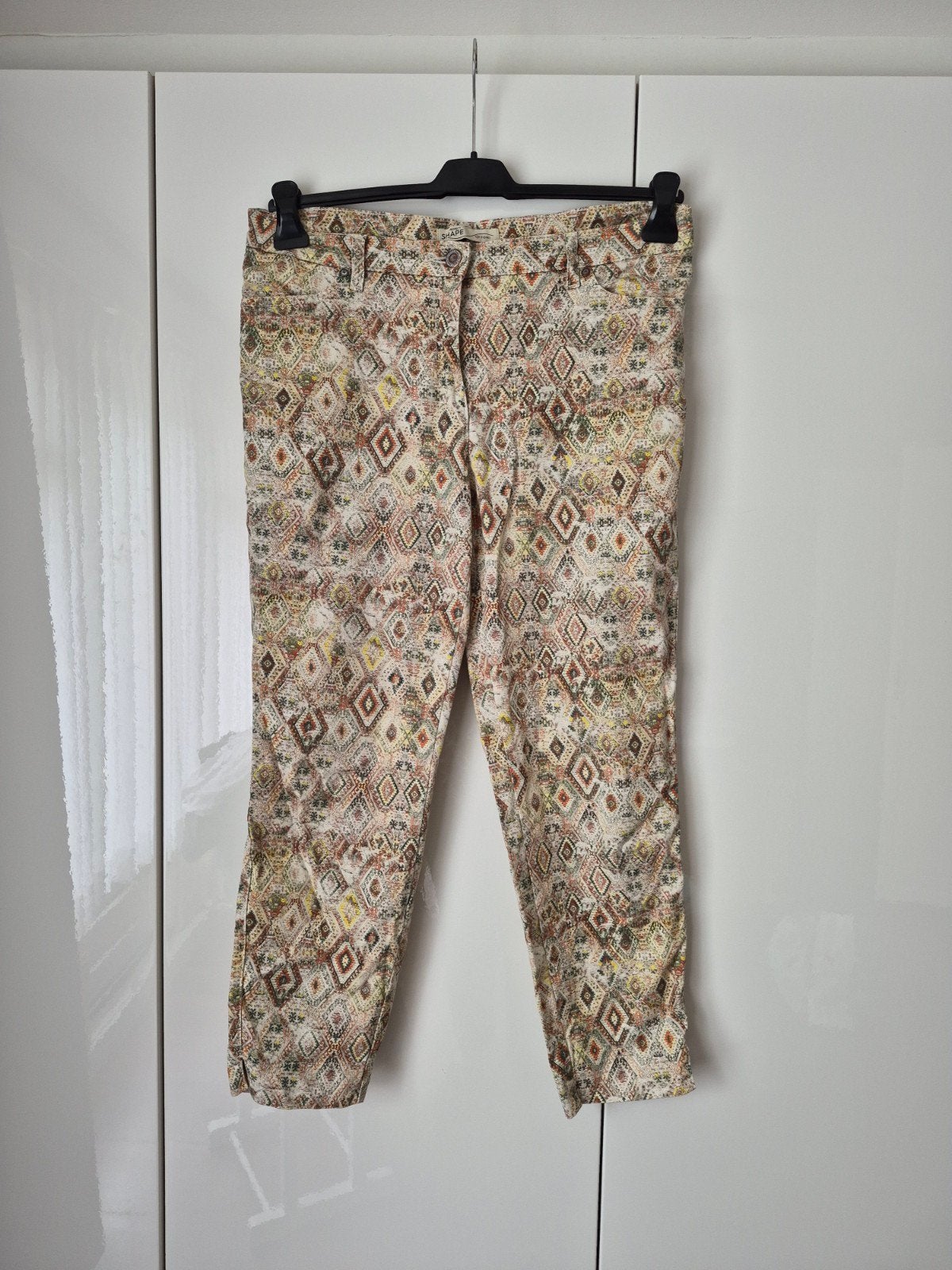 Toni Perfect Shape broek maat 44 zgan, Kleding | Dames, Overige kleuren, Maat 42/44 (L), Ophalen of Verzenden, Zo goed als nieuw