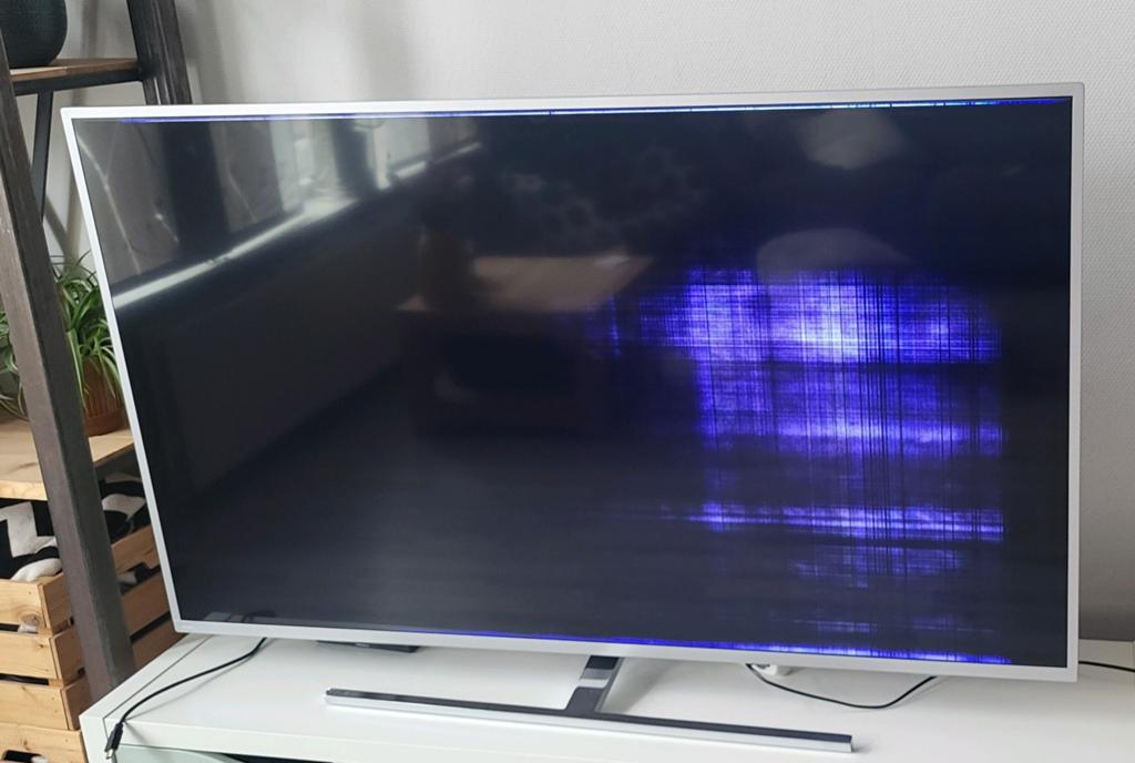 Defecte philips ambilight tv 58 inch, Ophalen, 100 cm of meer, 50 Hz, Philips