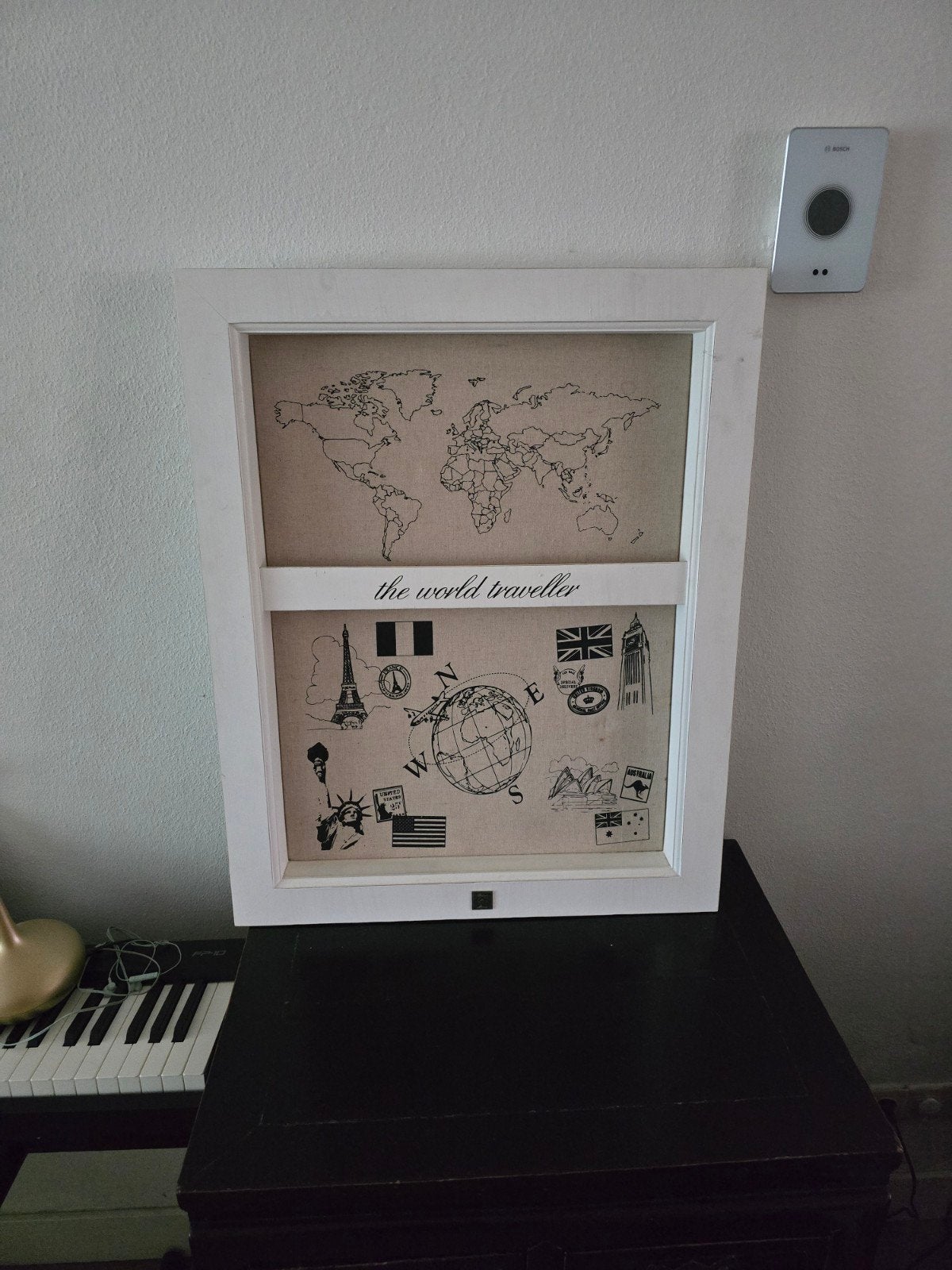 Riviera Maison 'The World Traveller' wanddecoratie, Huis en Inrichting, Ophalen, Hout, Wit, Landelijk
