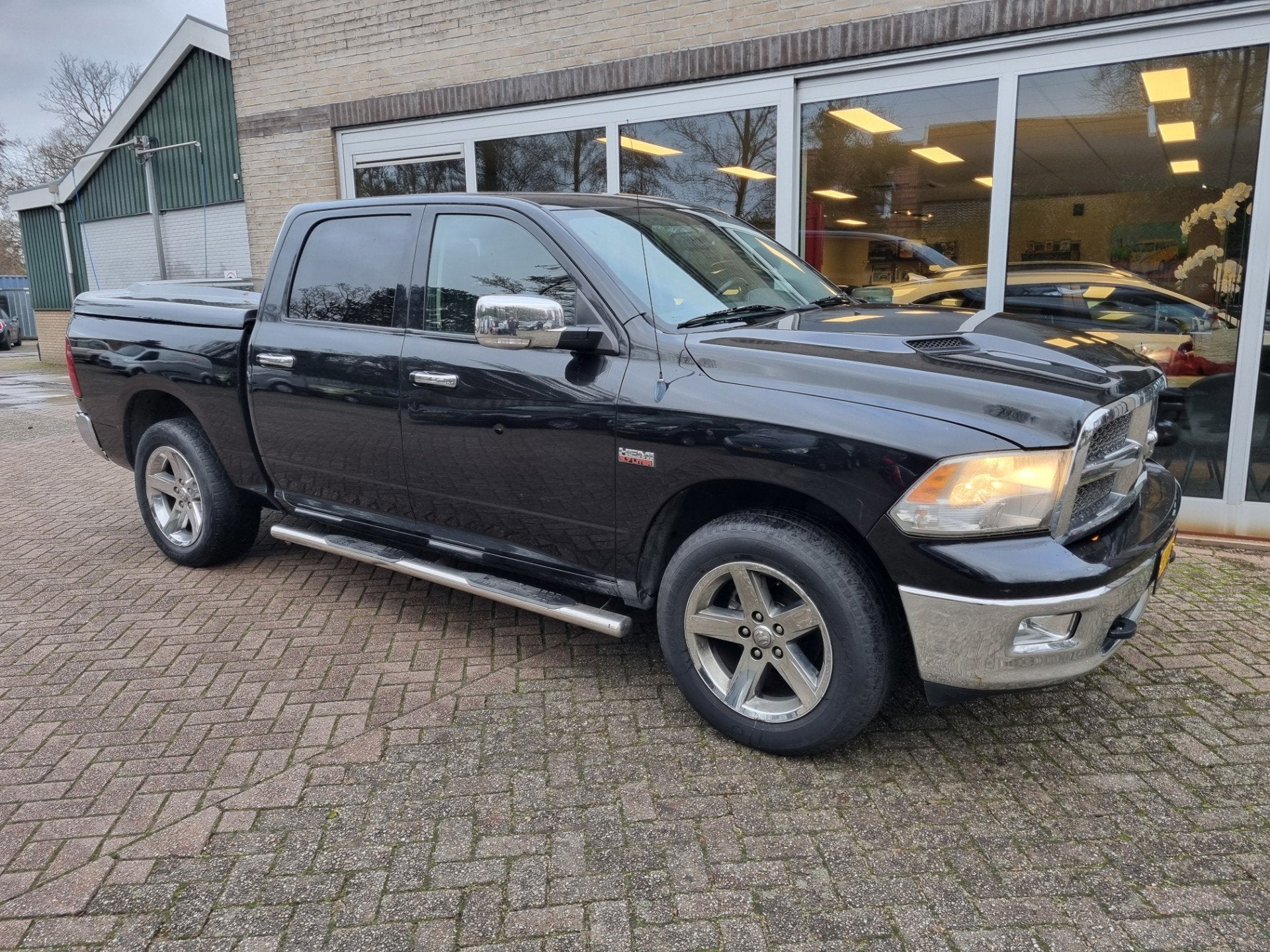 Dodge RAM 2500 5.7 v8 lpg, Auto's, Euro 5, 450 kg, Gebruikt, 8 cilinders