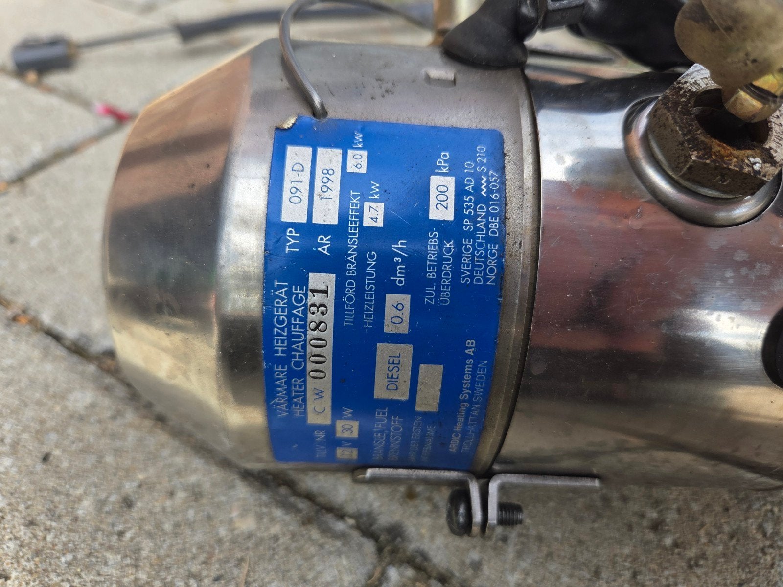 warmwater Standkachel Diesel 12V met toebehoren, Ophalen of Verzenden, Gebruikt