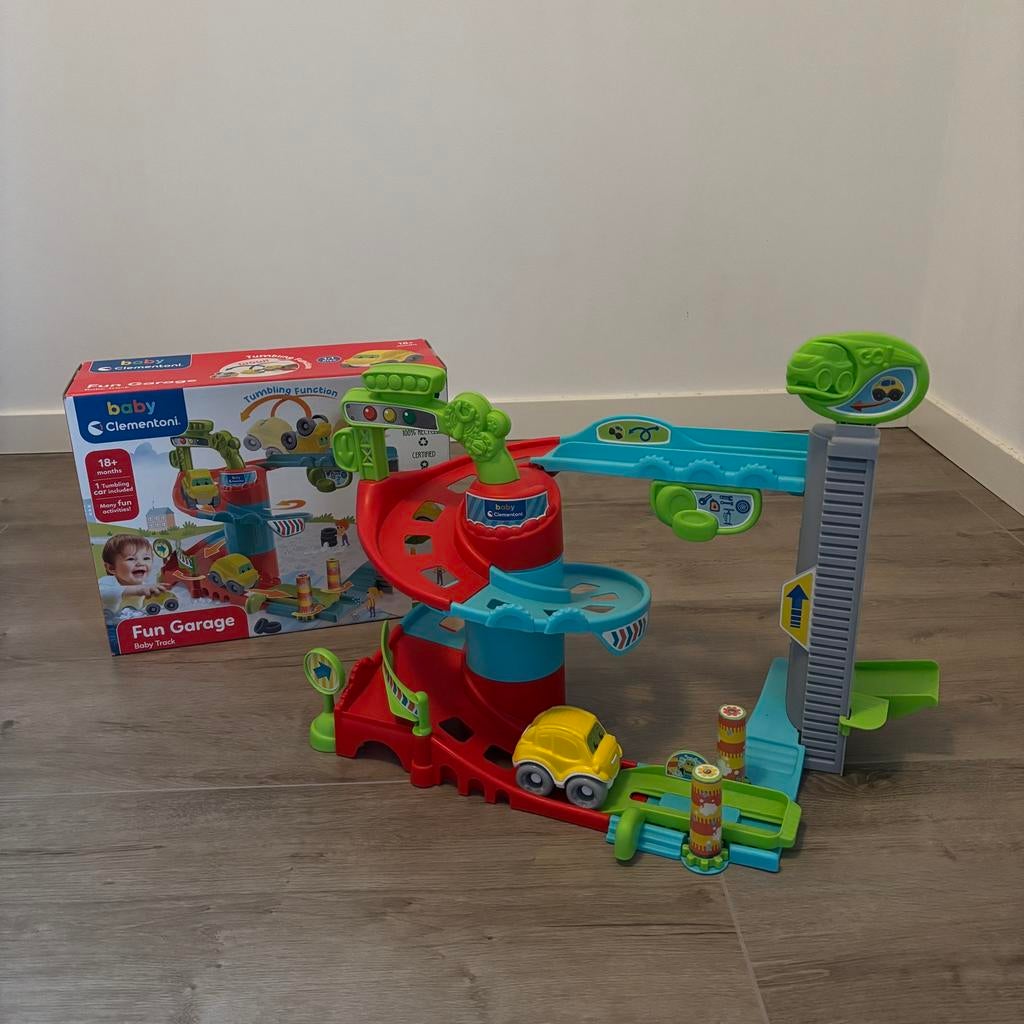 Clementoni Fun garage baby/kinder speelgoed, Ophalen, Gebruikt, Overige typen, Met wieltjes