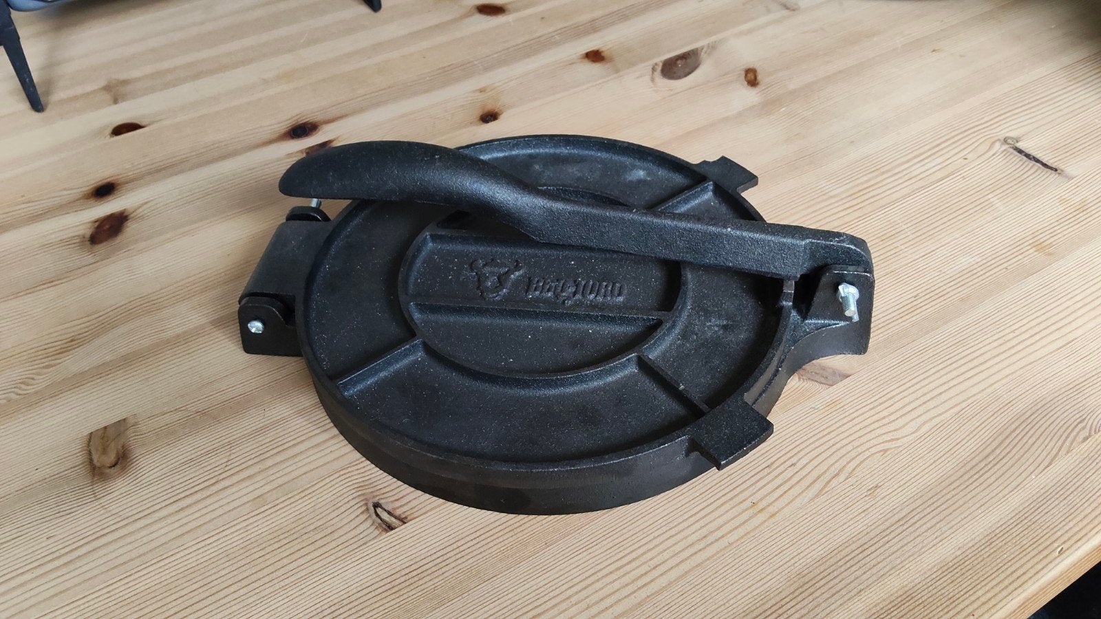 BBQ-toro Tortillapers 25cm Gietijzer, Ophalen of Verzenden, Zo goed als nieuw