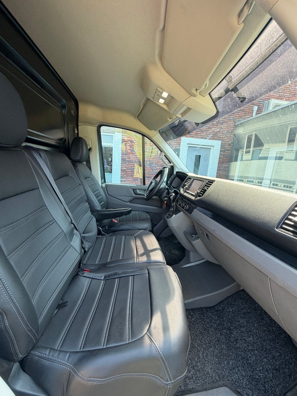 Foto 17 van Volkswagen Crafter 2.0 TDI 140pk L3h3