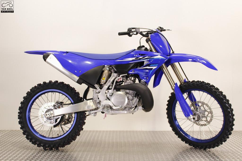 Yamaha YZ 250 LC (bj 2026), Motoren, Klantenservice@yamaha-motor.nl, Crossmotor, Koolhovenlaan 101
1119 NC  Schiphol-Rijk, NL