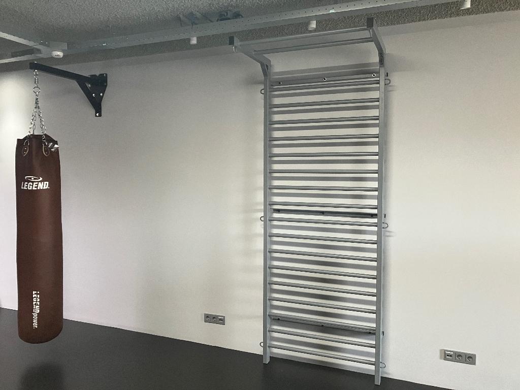 Artimex wandrek metaal poedercoating H 265 cm, Ophalen, Zo goed als nieuw, Benen, Oprekstang