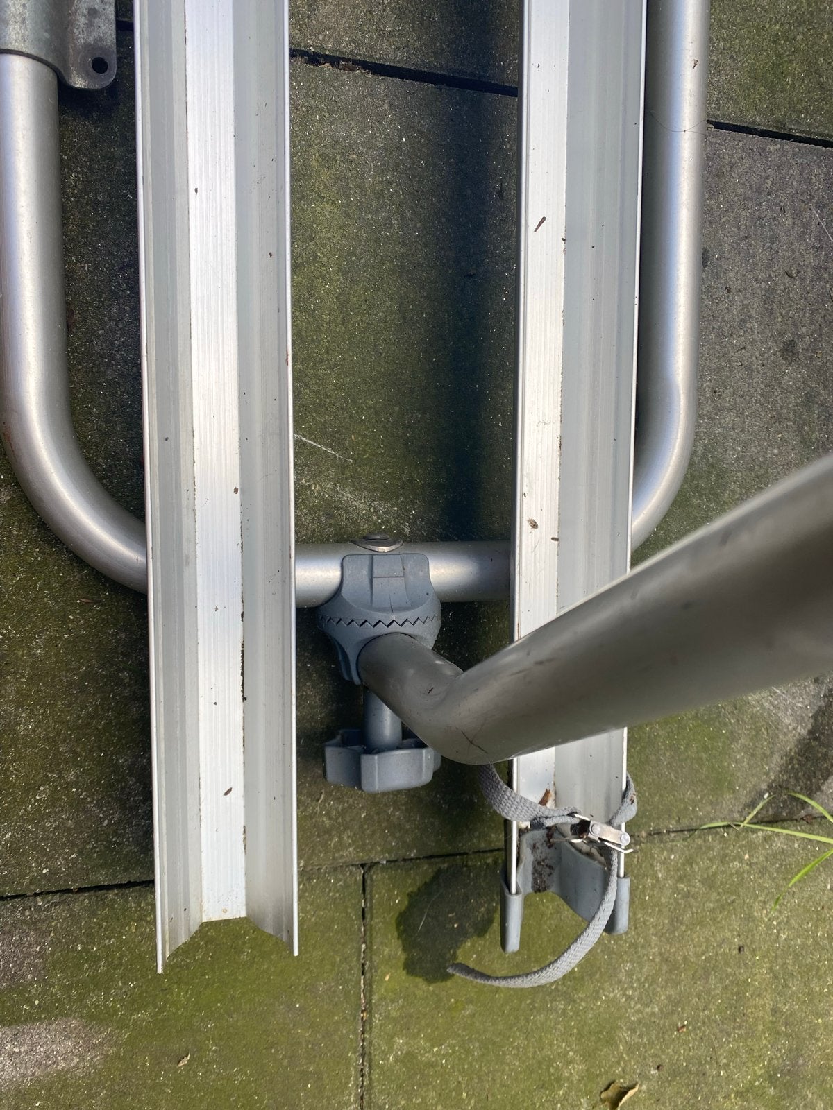 Fietsendrager voor 2 fietsen - disselmontagr caravan/kampeer, Ophalen of Verzenden, 2 fietsen, Gebruikt, Fietsendrager-accessoire