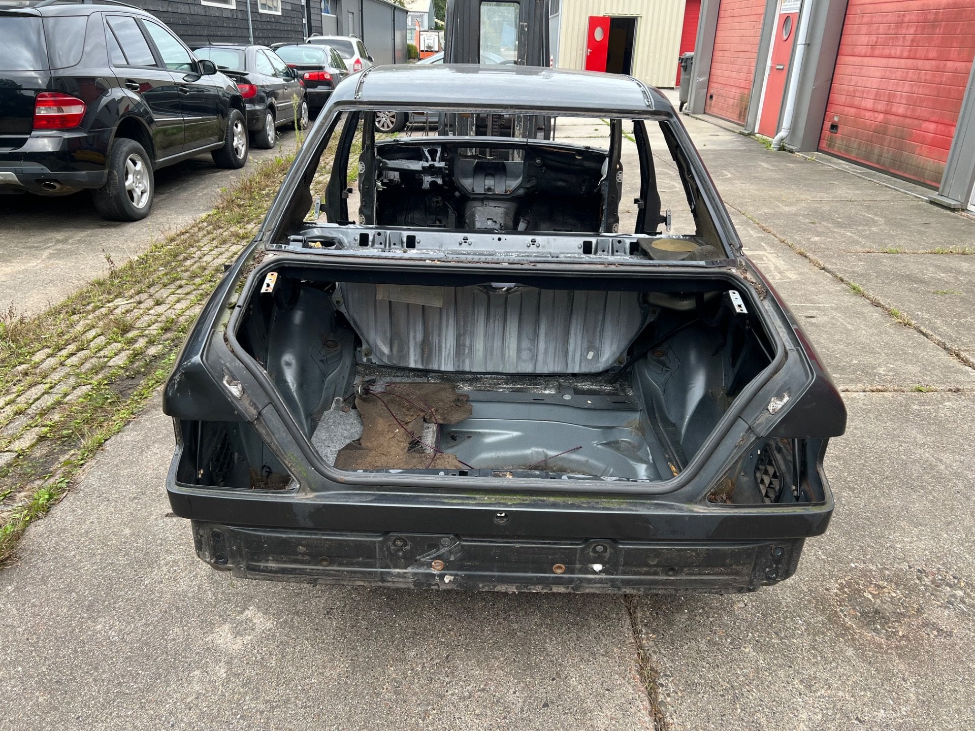 Mercedes w124 carrosserie chassis dak achterscherm dorpel, Gebruikt, Mercedes-Benz AG, Mercedes-Benz, Ophalen of Verzenden