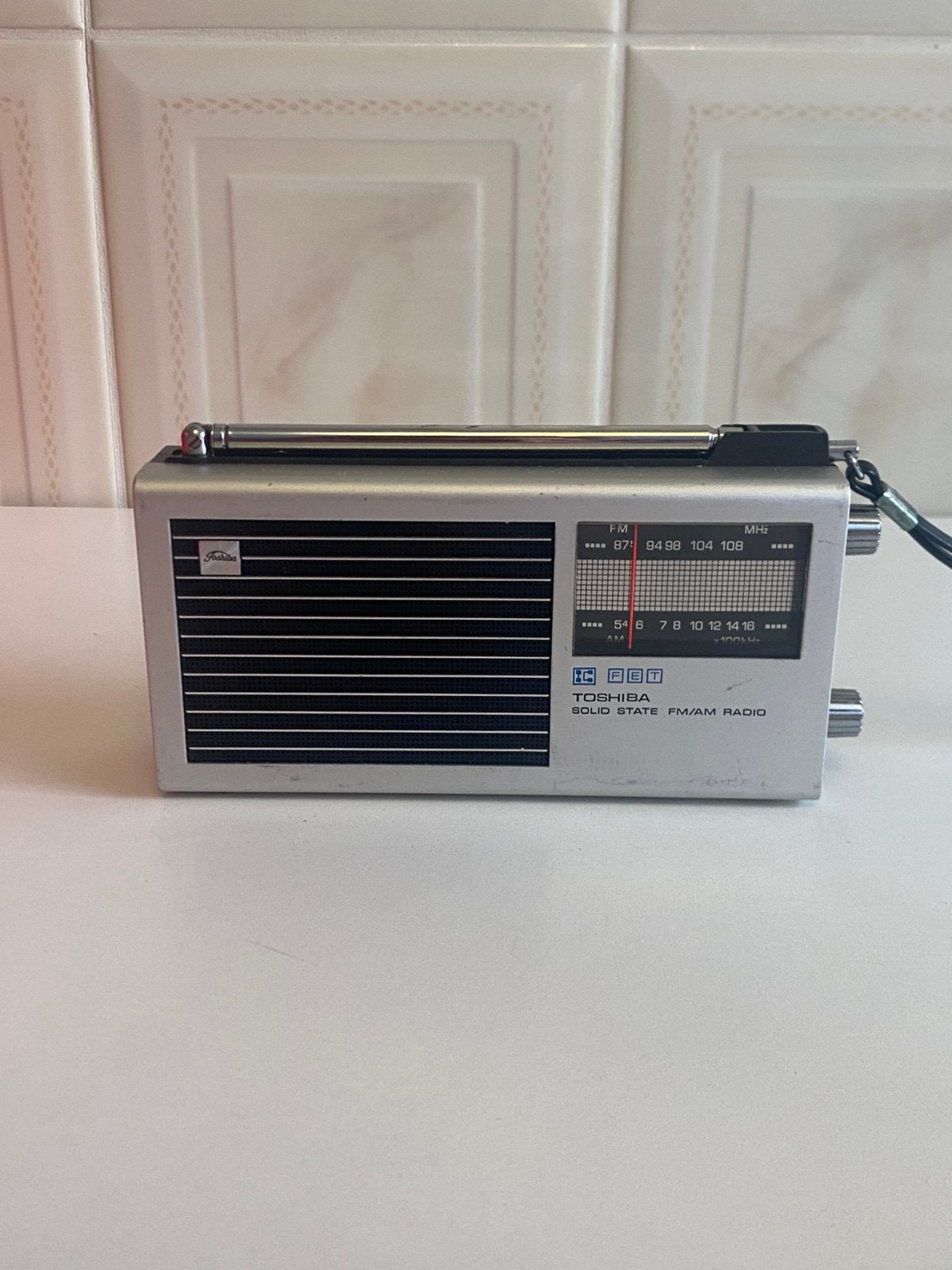 Toshiba Radio IC-70, Ophalen of Verzenden, Zo goed als nieuw