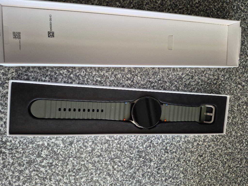 Samsung smartwatch, Zwart, Nieuw, Samsung ⌚️, Ophalen of Verzenden