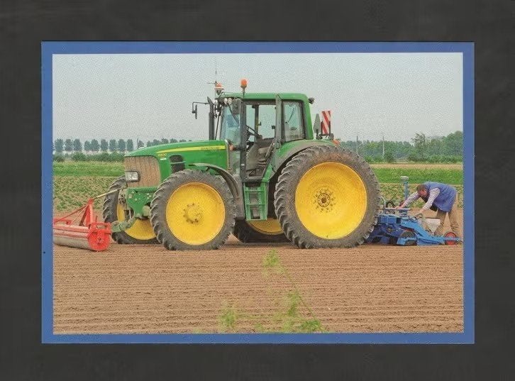 Trekker Tractor John Deere Boer aan het Werk., Ophalen of Verzenden, 1980 tot heden, Ongelopen, Ambachten of Beroep