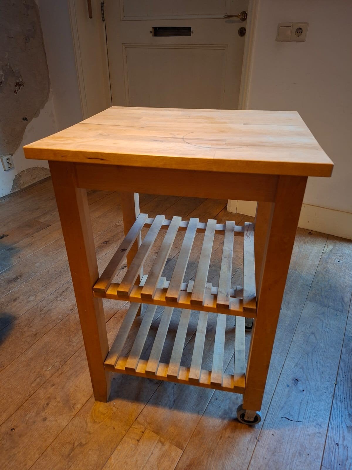 Ikea Bekväm roltafel keukenblokje, Huis en Inrichting, Ophalen