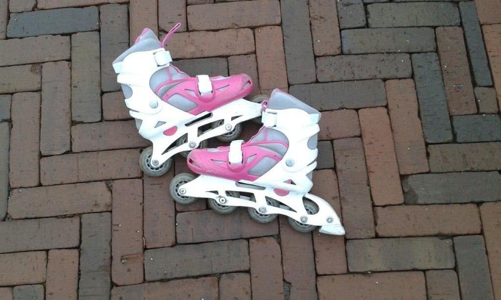 Skeelers meisje Maat 32-35, Sport en Fitness, Skeelers, Kinderen, Inline skates 4 wielen, Ophalen, Overige merken