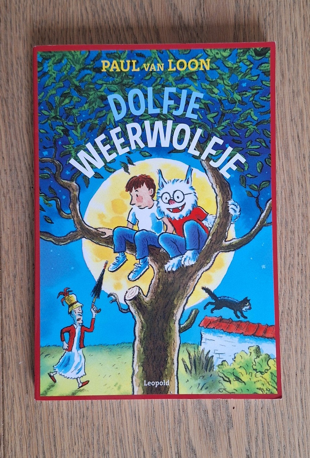Paul van Loon - Dolfje Weerwolfje, Boeken, Fictie algemeen, Paul van Loon, Ophalen of Verzenden, Zo goed als nieuw