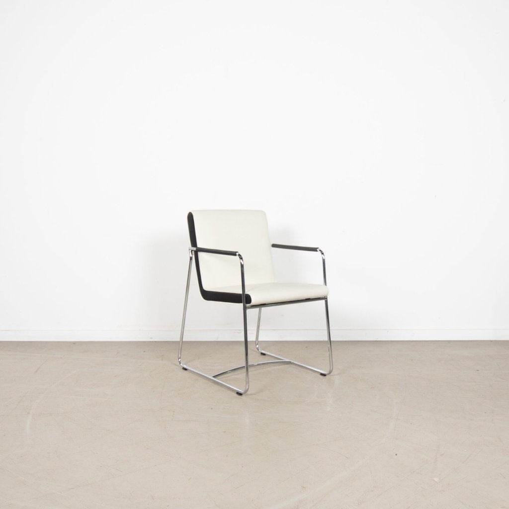 2x Leolux Spring Stoel Crème/Zwart Leer - Chroom, Huis en Inrichting, Stoelen, Niet ingevuld, Zo goed als nieuw, Niet ingevuld