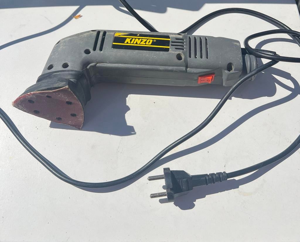 Kinzo Deltaschuurmachine - Compact en Krachtig, Doe-het-zelf en Verbouw, Gereedschap | Schuurmachines, Ophalen, Gebruikt, Minder dan 600 watt