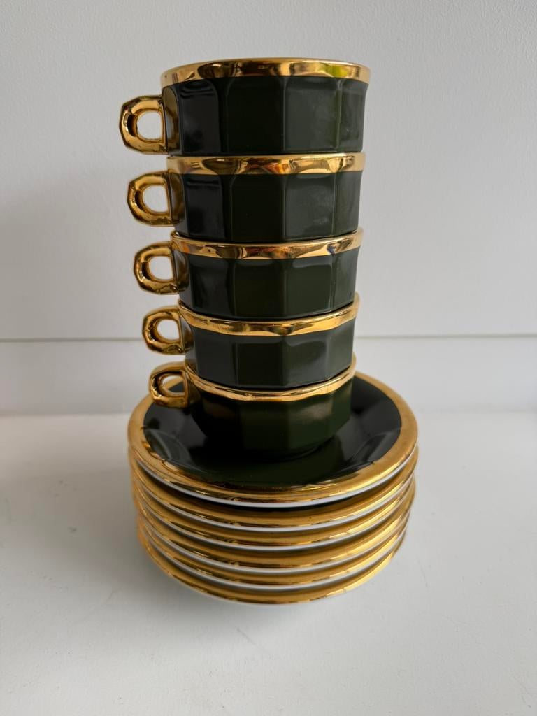 Pillivuyt groen gouden mokkakopjes 5 met 6 schotels zgan, Antiek en Kunst, Ophalen of Verzenden