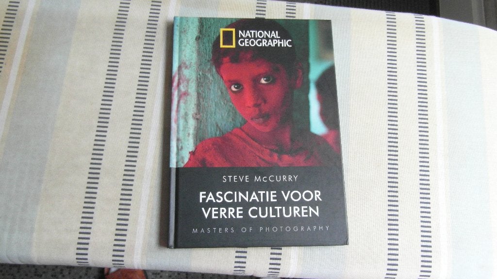 McCurry , Newton , Riemens ; keus uit 3 fotoboeken, Ophalen of Verzenden, Zo goed als nieuw, Fotografen