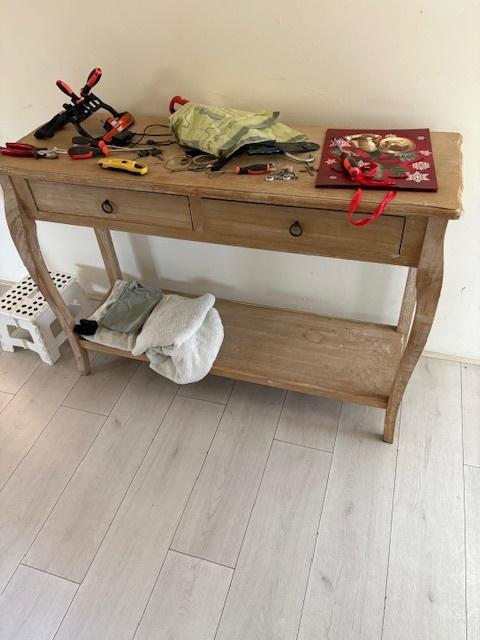 Sidetable, Huis en Inrichting, Tafels | Sidetables, Ophalen, 100 tot 150 cm, Zo goed als nieuw, 25 tot 50 cm
