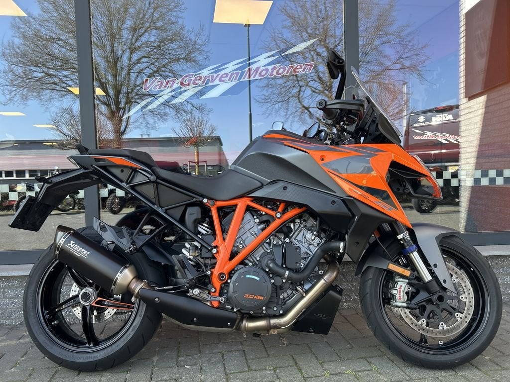 KTM 1290 SUPER DUKE GT 2022, Bedrijf, Sport