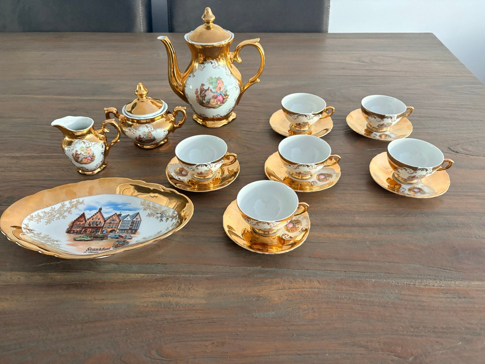 Bavienthal Romantisch Servies - Compleet met Theepot, Antiek en Kunst, Ophalen of Verzenden