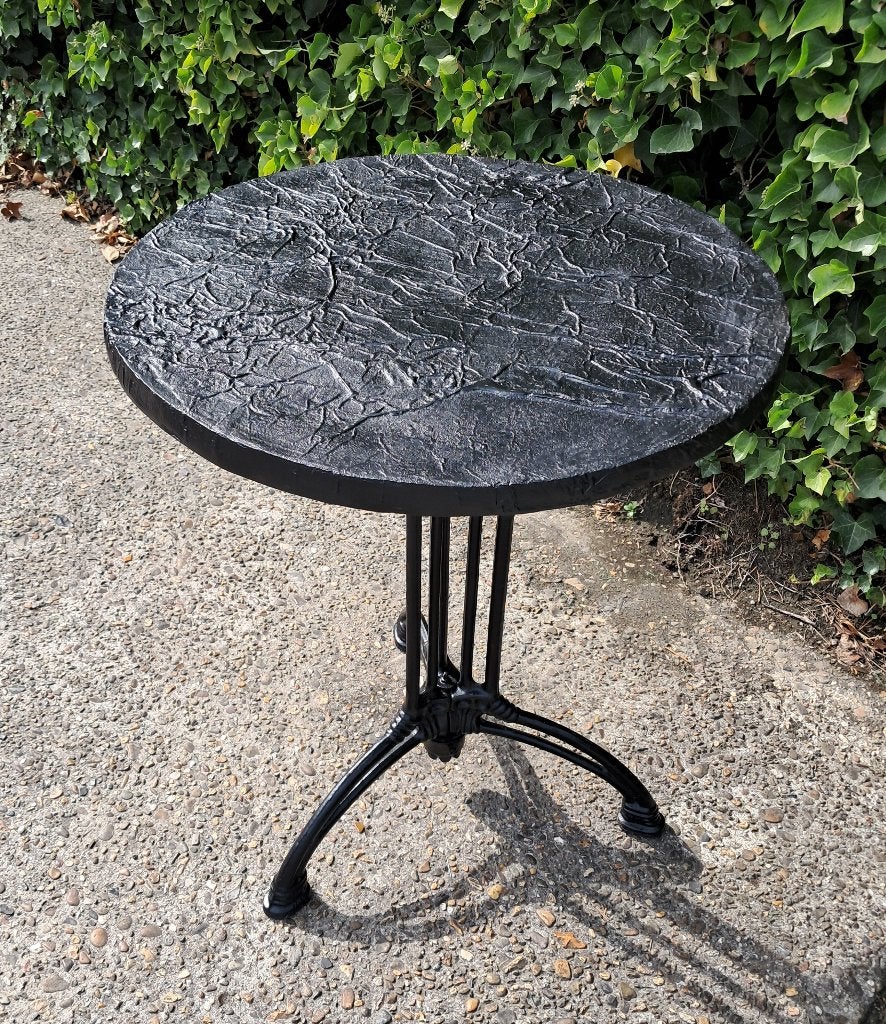 Bijzettafel Gothic style gietijzer met aluminium tafelblad, Niet bekend, Metaal of Aluminium, Rond, 55 tot 75 cm