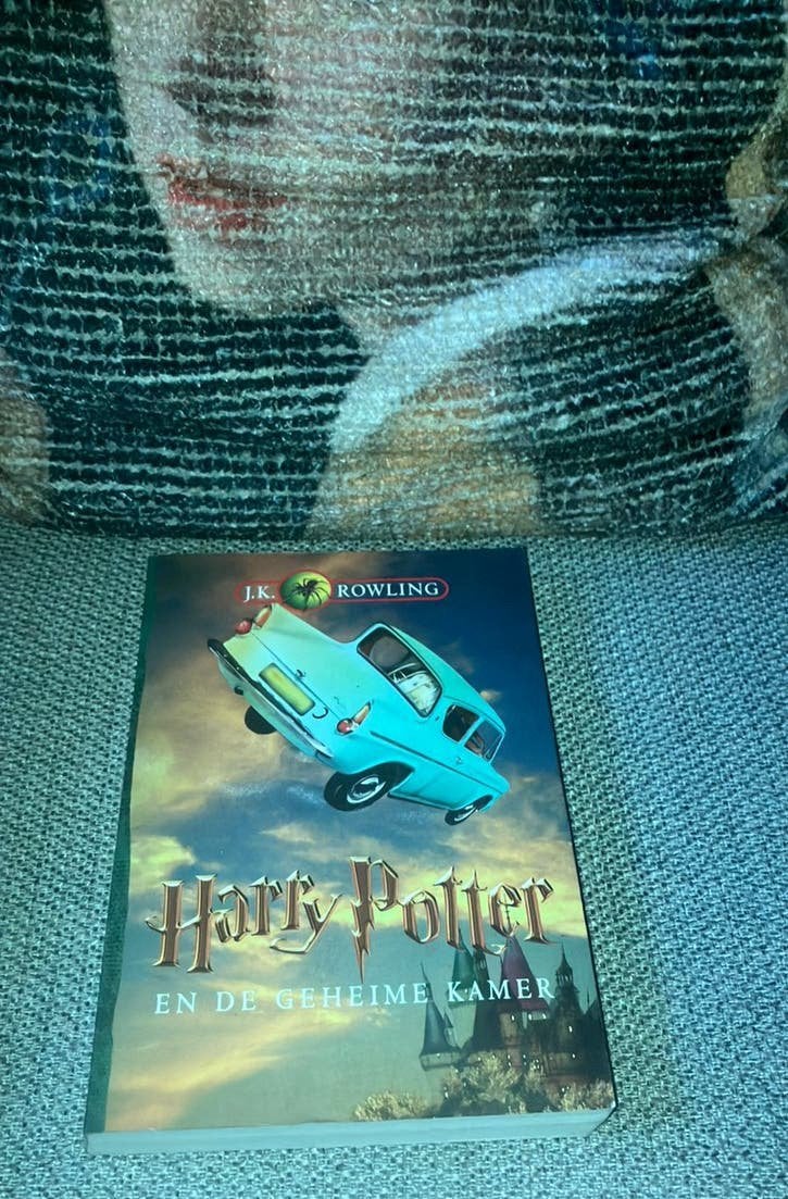 Harry Potter is een zevendelige fantasyserie, Ophalen, Zo goed als nieuw