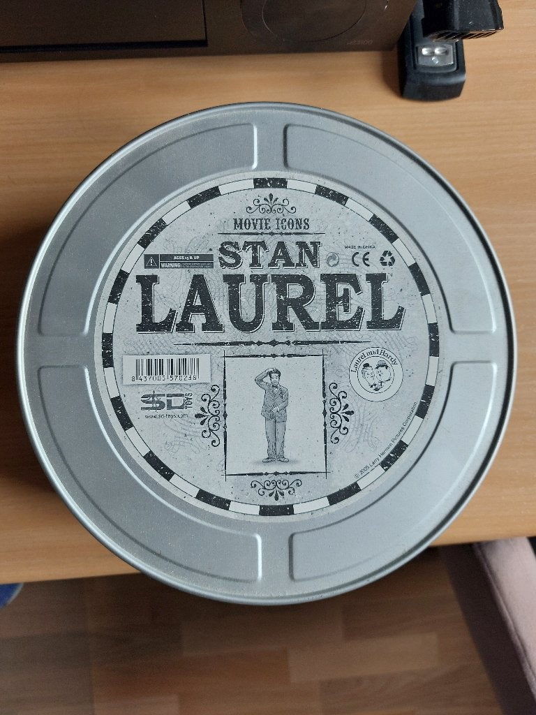 Stan Laurel Movie Icons van SD Toys (2005), Verzamelen, Beelden en Beeldjes, Ophalen of Verzenden, Zo goed als nieuw, Overige typen