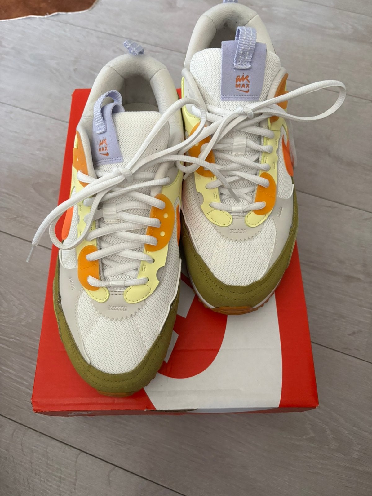 Nike Air Max Maat 42 Eenmaal gedragen, Ophalen of Verzenden, Zo goed als nieuw, Sneakers of Gympen