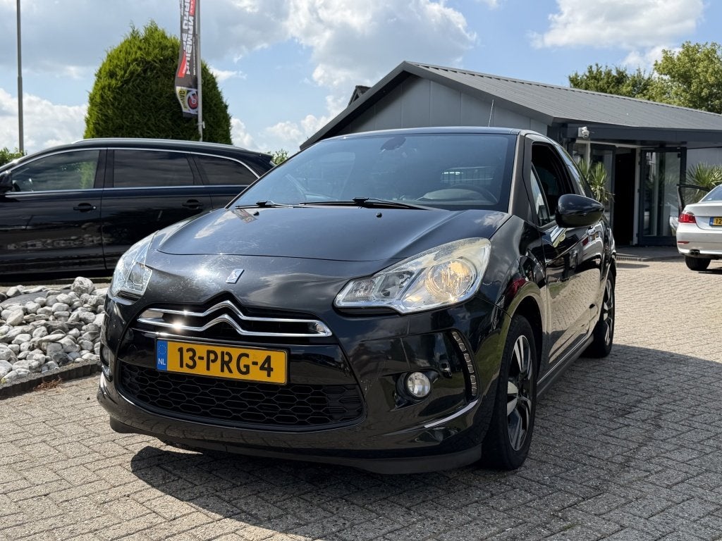 Citroën DS3 1.6 Benzine So Chic 2011 Zwart Sportvelgen Clim