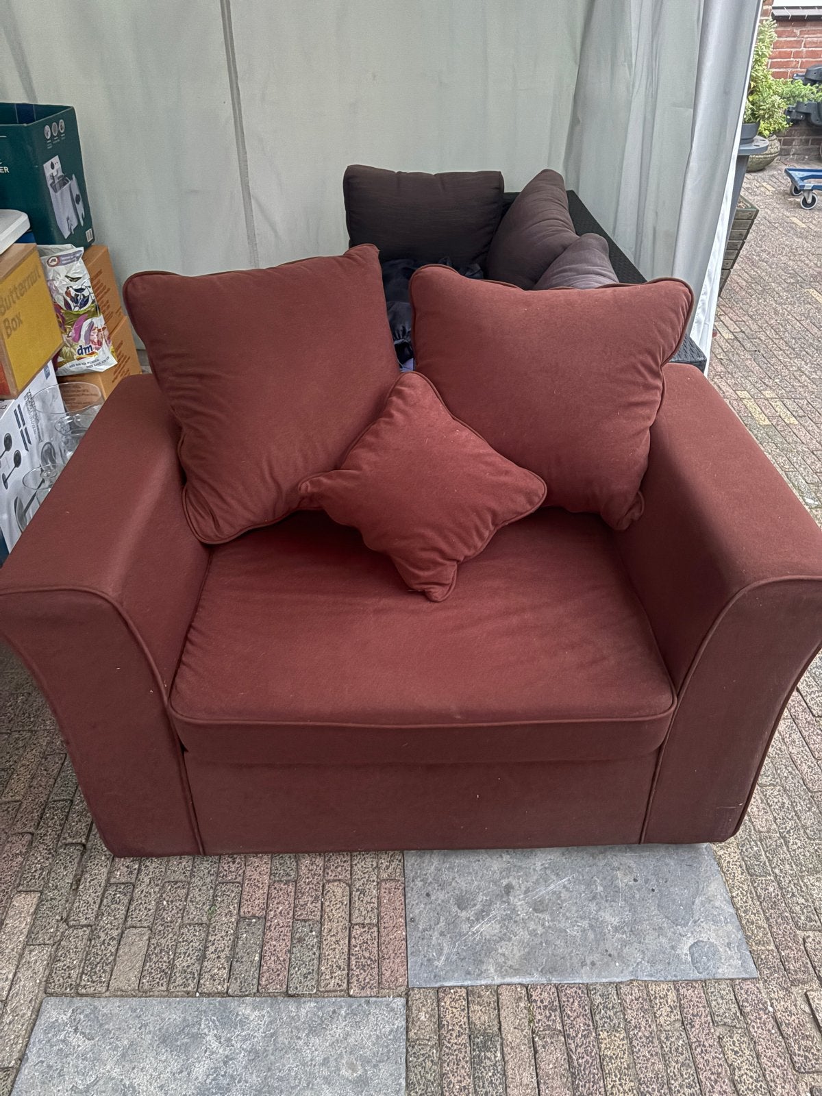 Comfortabele fauteuil met kussens - Bruin- Bordeaux Rood, Ophalen, Gebruikt, Stof, 75 tot 100 cm