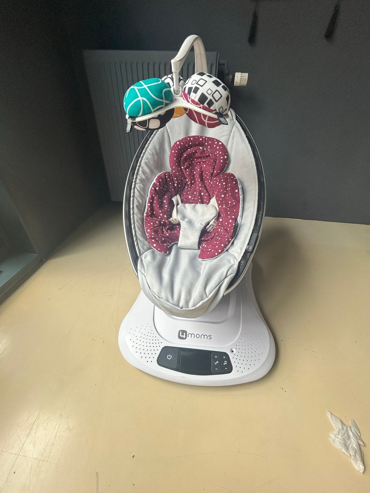 4moms MamaRoo 4.0 Babywipper met Newborn Insert, Ophalen, Zo goed als nieuw