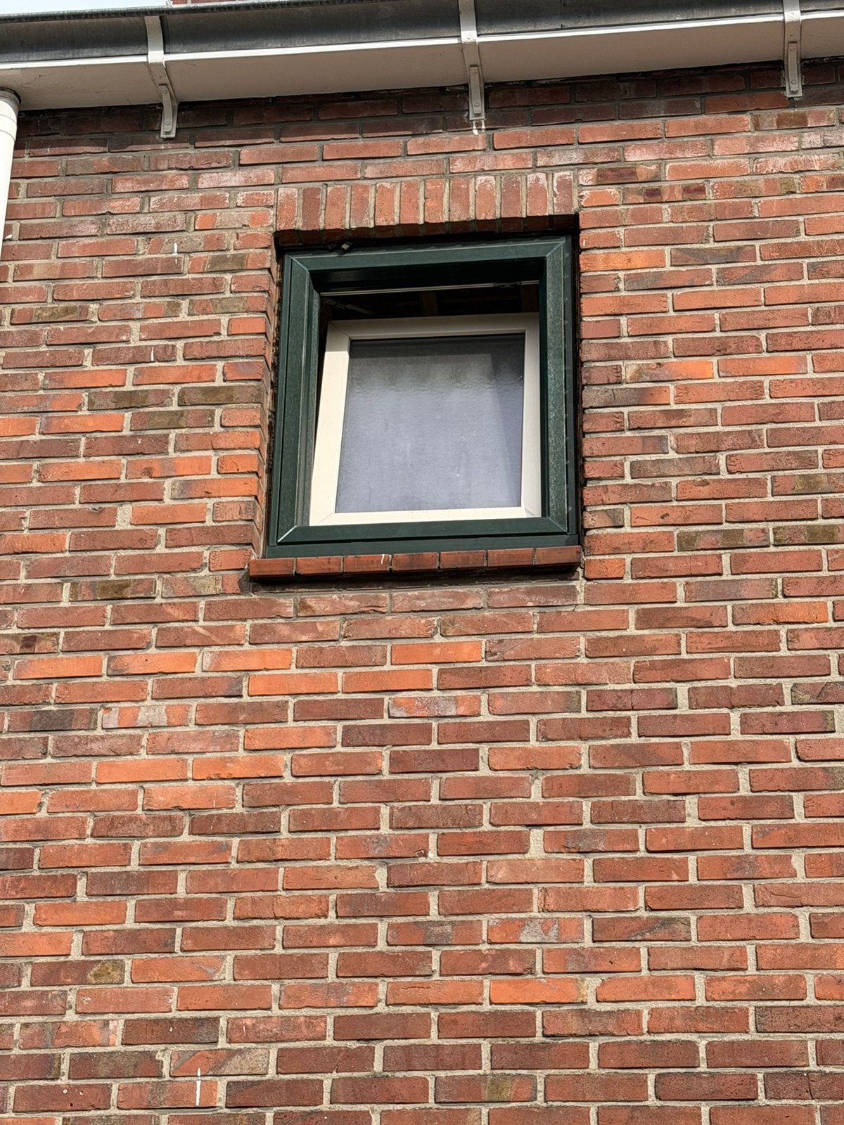 Kunststof kozijn met dubbelglas en kantelkiep, Ophalen, Kunststof, Minder dan 75 cm, Raamkozijn