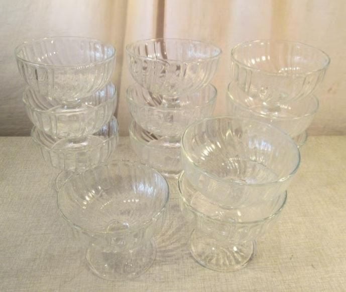 12 Grote Glazen Ijscoupes, Overige typen, Ophalen of Verzenden, Overige stijlen, Glas
