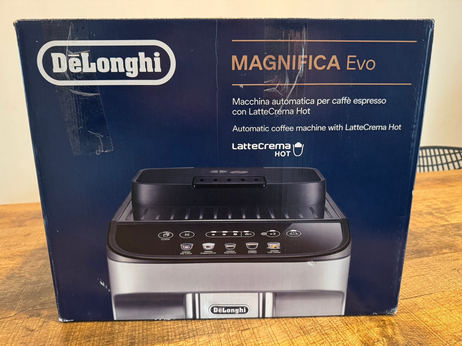 Delonghi Magnifica Evo - Koffiezetapparaat - Prima toestel, 10 kopjes of meer, Ophalen of Verzenden, Zo goed als nieuw, Koffiemachine