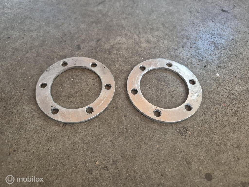 Spacers 4 mm brembo remschijven ducati aprilia benelli, Motoren, Gebruikt, Factorystore.service@ducati.com, Ophalen of Verzenden