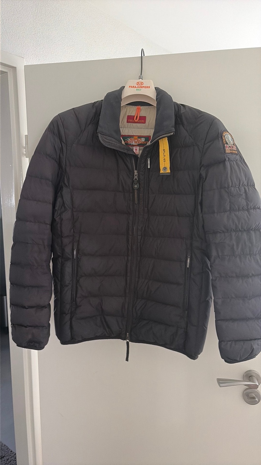 Mooie Parajumper jas maat M, Ophalen of Verzenden, Gedragen, Maat 48/50 (M), Zwart