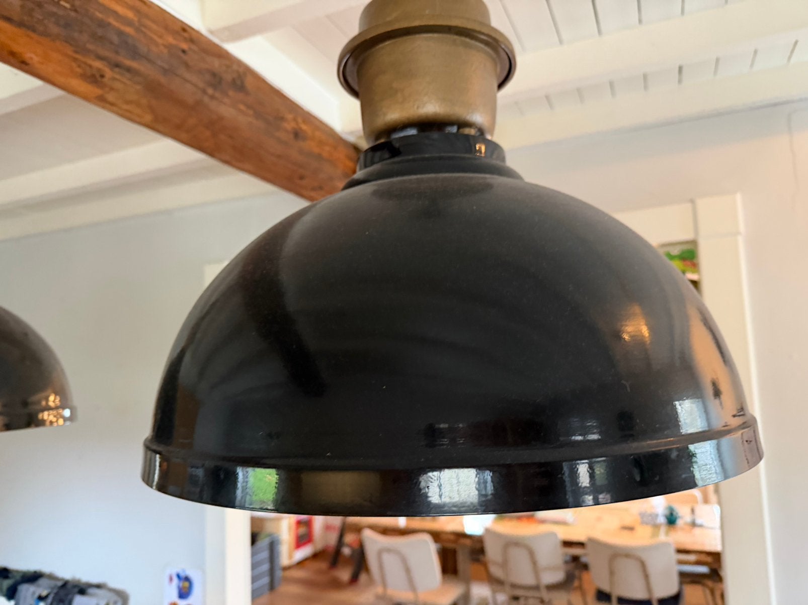 Twee vintage industriele hanglampen, zwart. 52 cm, Ophalen, Zo goed als nieuw