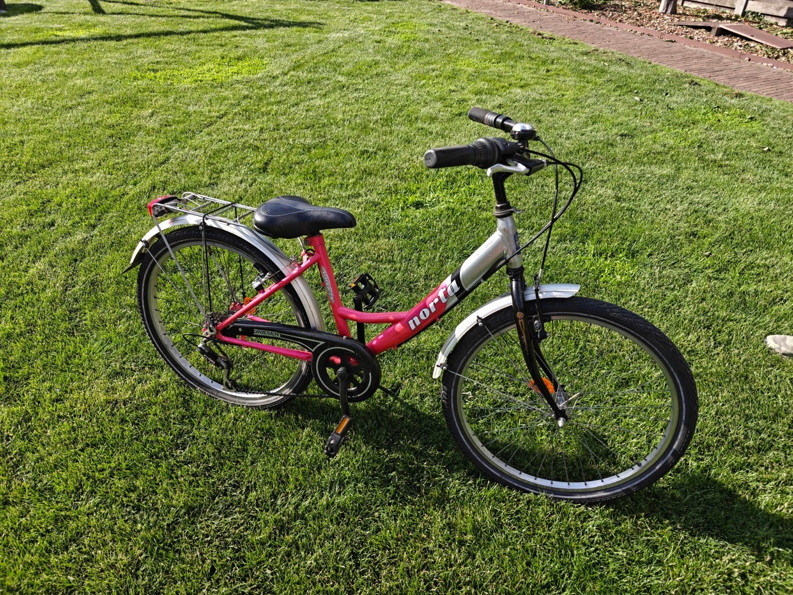 Norta Meisjesfiets 24 inch - Roze/Zilver, Ophalen, Velgrem, Versnellingen, Horta