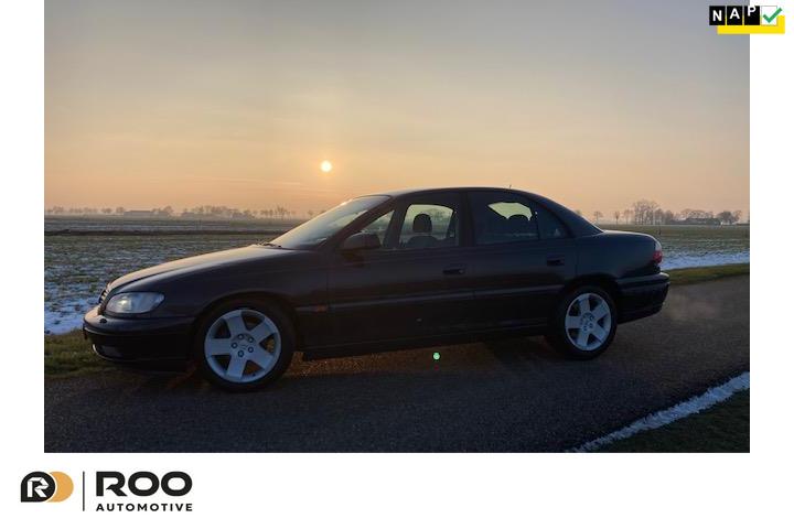 Opel Omega 2.5i V6 Sport 1e eigenaar, zeer goede conditie,NA, Auto's, Opel, Omega, Achterwielaandrijving, 1595 kg, 2498 cc