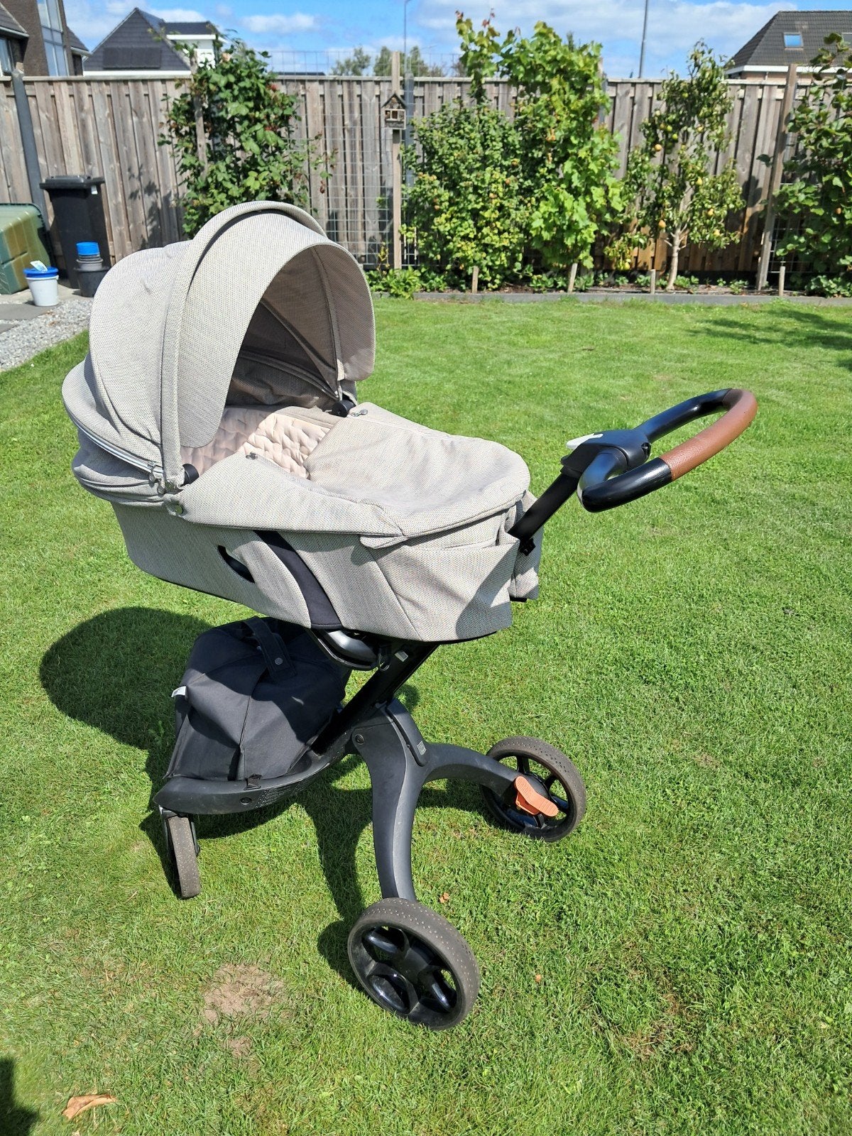 Stokke Xplory 6 Combiwagen met Reiswieg en Zitje, Ophalen