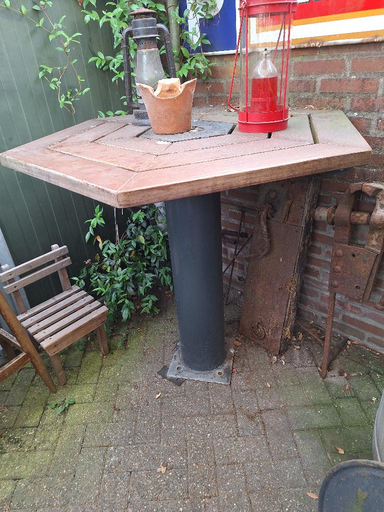 tafel, Ophalen, Gebruikt