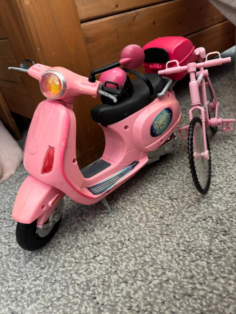 Barbie vervoersmiddelen, Ophalen of Verzenden, Gebruikt, Barbie