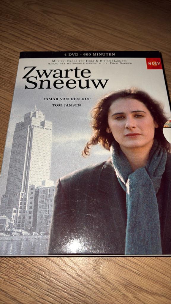 Zwarte Sneeuw met Tamar van den Dop en Tom Jansen., Cd's en Dvd's, Dvd's | Tv en Series, Vanaf 16 jaar, Ophalen of Verzenden, Zo goed als nieuw