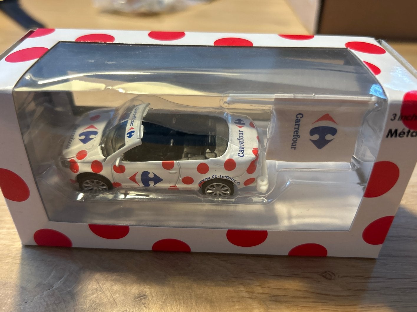 Carrefour Tour de France modelauto - Nieuw in doos, Overige merken, 1:50 of kleiner, Auto, Verzenden