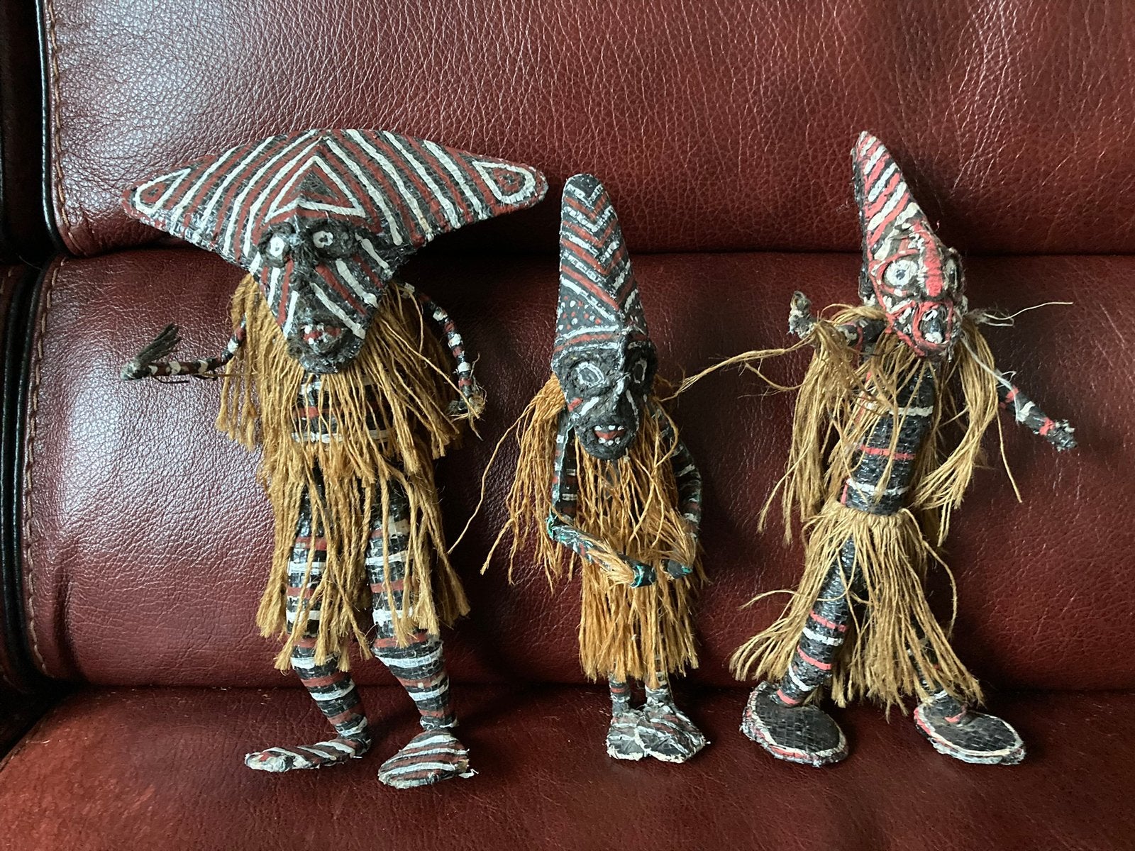 traditionele Makishi-ceremoniële poppen zambia, Verzenden